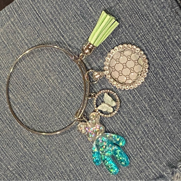 Charm bangle - Picture 2 of 2